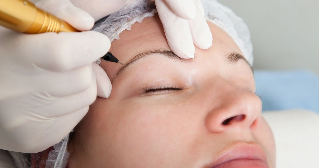 Safety First: Hygiene, Lash Tool Sterilization & Material Storage At Lash Pilot Newport Beach