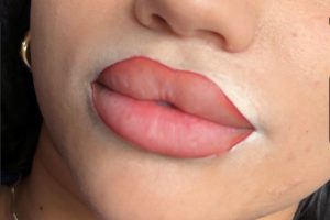 LIP BLUSH: THE SECRET BEHIND NATURALLY ROSY, BALANCED LIPS